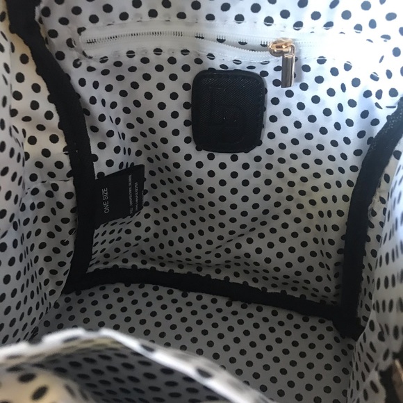 Like Dreams NWT, 🌼 floral print Mini backpack - Picture 6 of 8